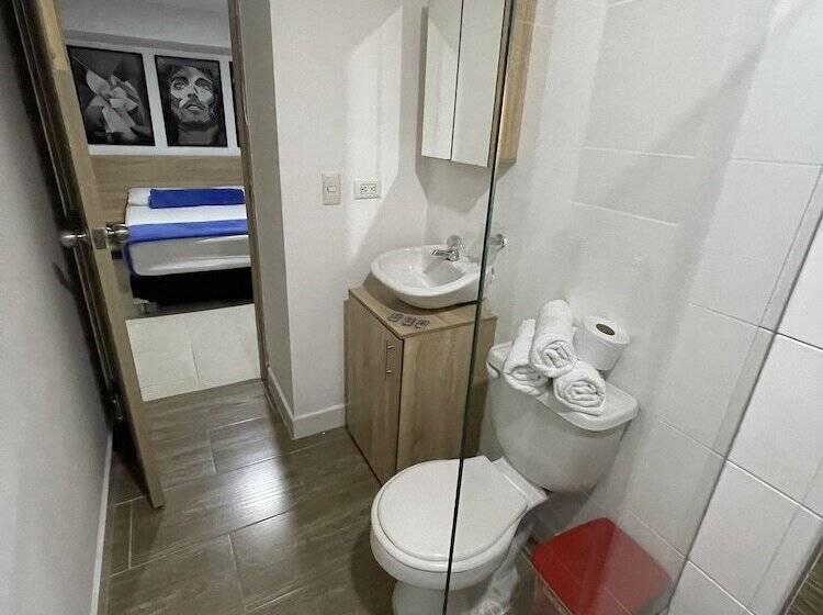 酒店 Medellin Central