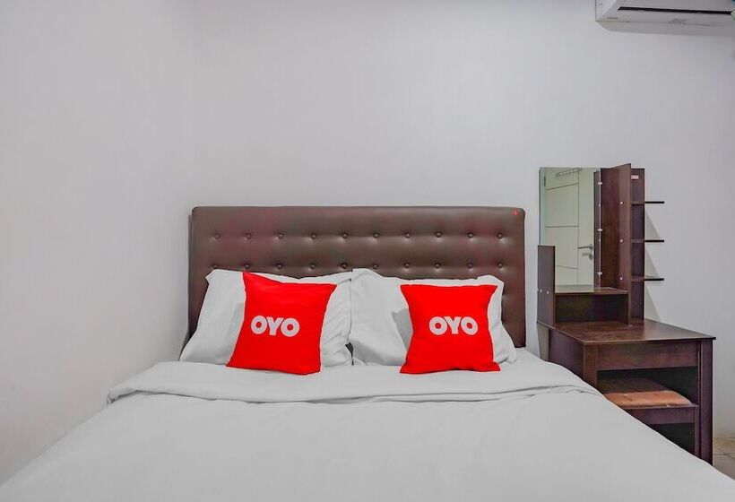 Hotel Spot On 90110 A1 Pakis Argosari