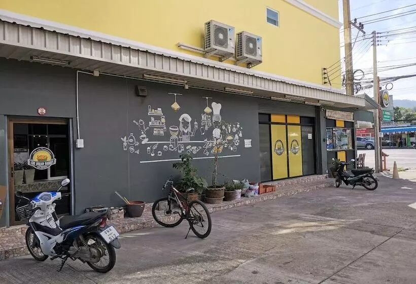 پانسیون Sure Guesthouse