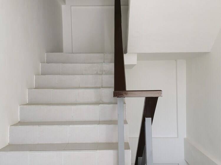 פנסיון Sure Guesthouse