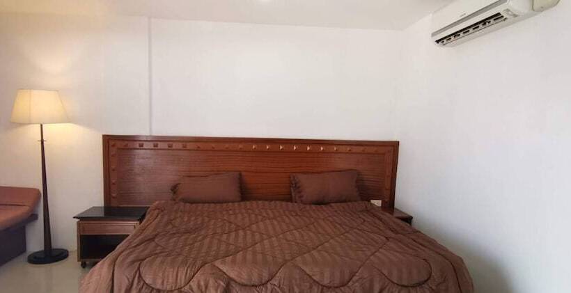 פנסיון Sure Guesthouse