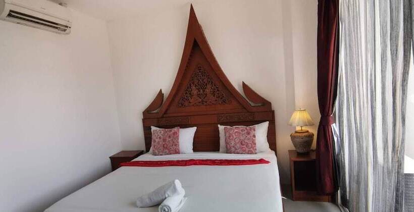 פנסיון Sure Guesthouse