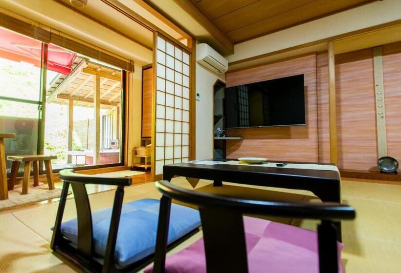 日式旅馆 Mashikokan Satoyama Resort