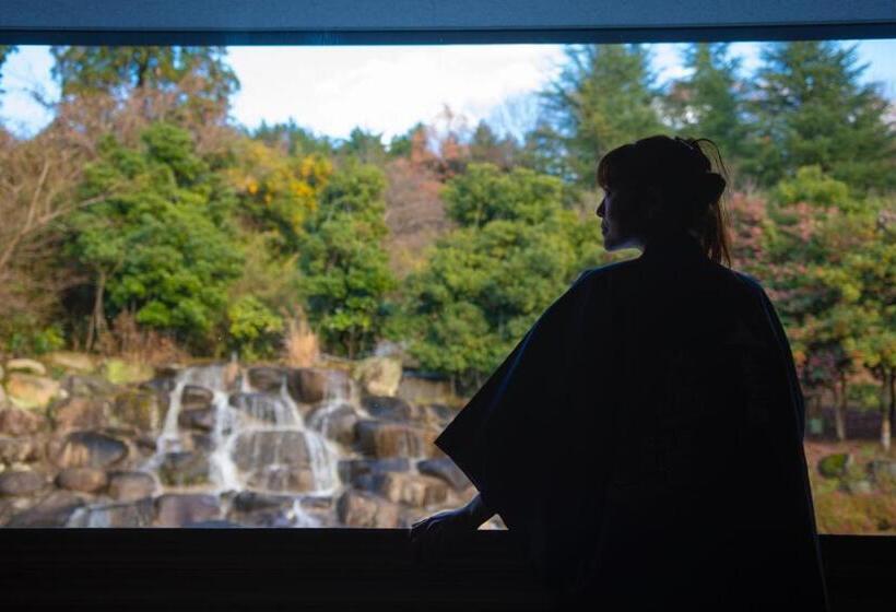 日式旅馆 Mashikokan Satoyama Resort