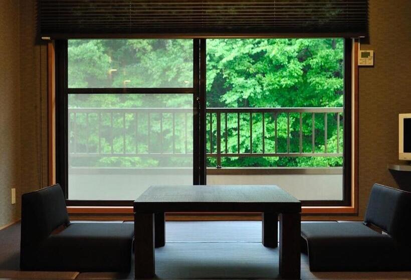 日式旅馆 Mashikokan Satoyama Resort