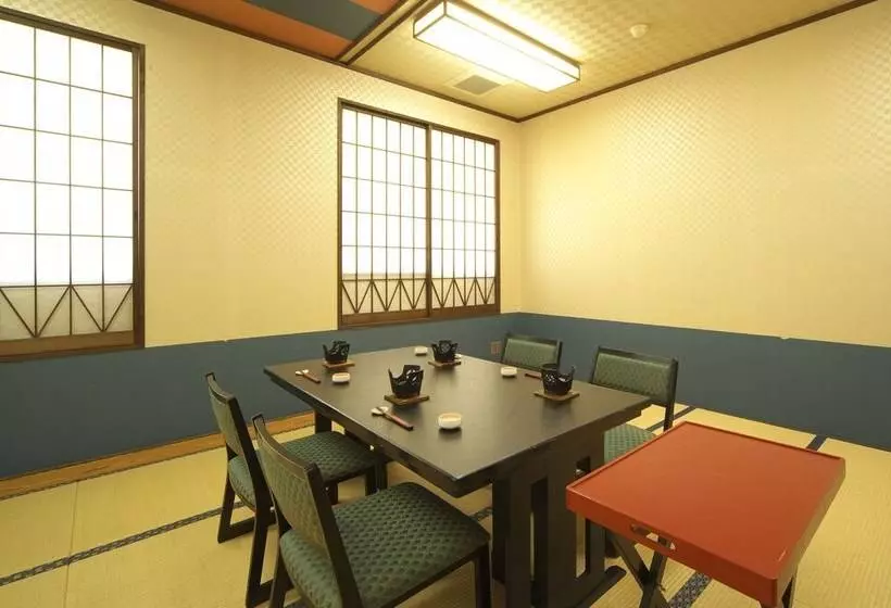 Ryokan Mashikokan Satoyama Resort