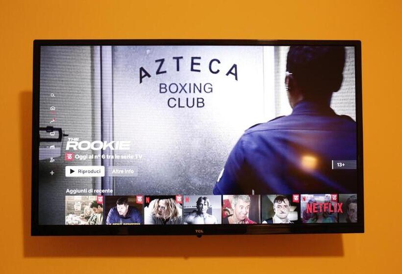 مبيت وإفطار Al Quadrato D Oro Rooms