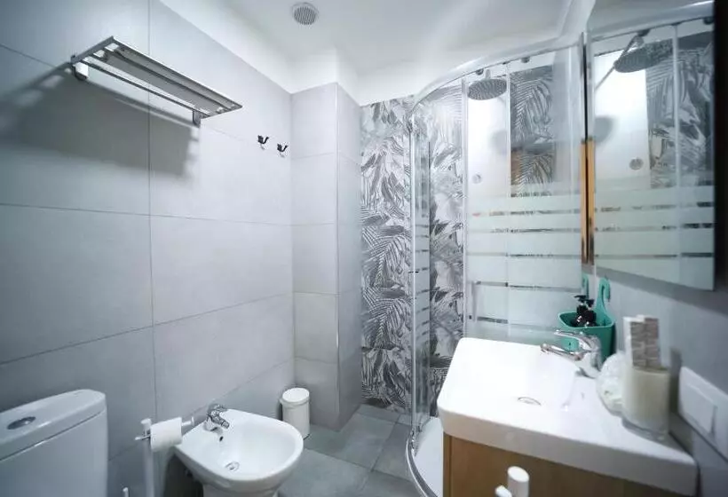 Aamiaismajoitus (B&B) Al Quadrato D Oro Rooms