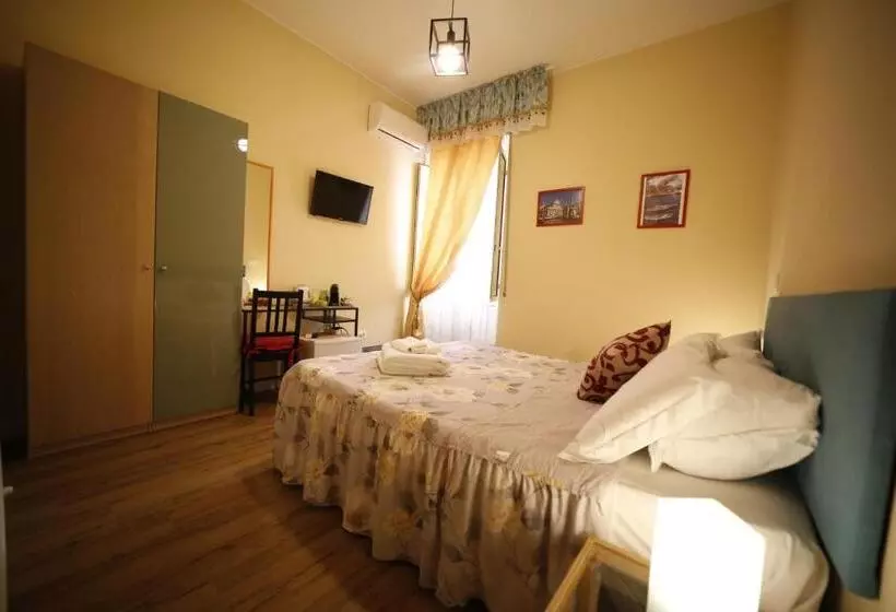 Aamiaismajoitus (B&B) Al Quadrato D Oro Rooms