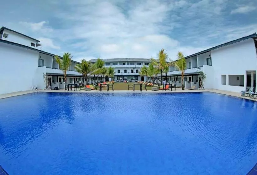 ホテル Coco Royal Beach Resort