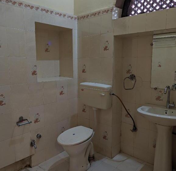 پانسیون Sadar Haveli Heritage