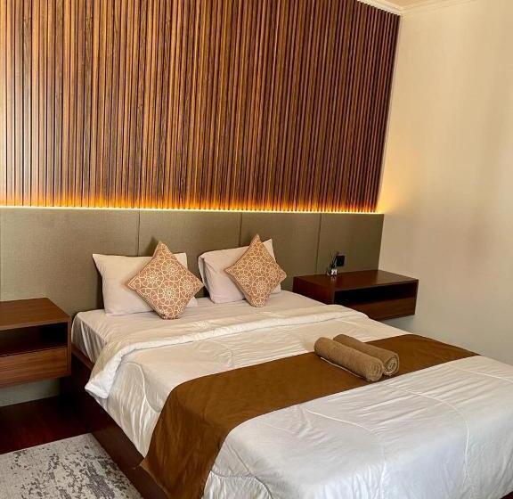 פנסיון The Kayuri