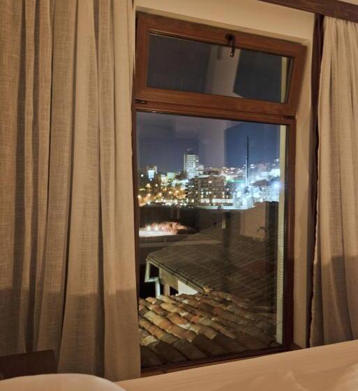 ペンション The Lion's Residence