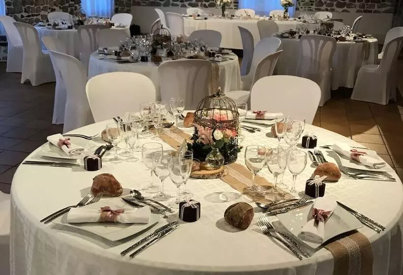 Hotelli Auberge De La Vallée D Ossau