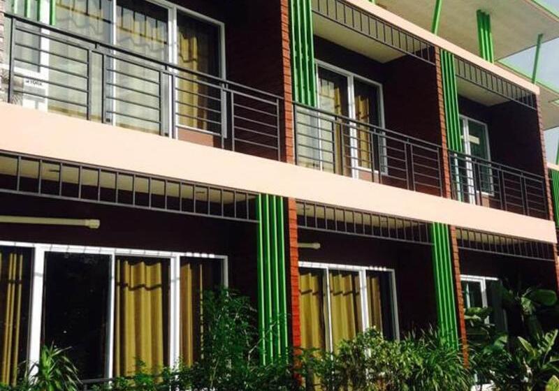 בית מלון כפרי Baan Suan Punpaka Resort