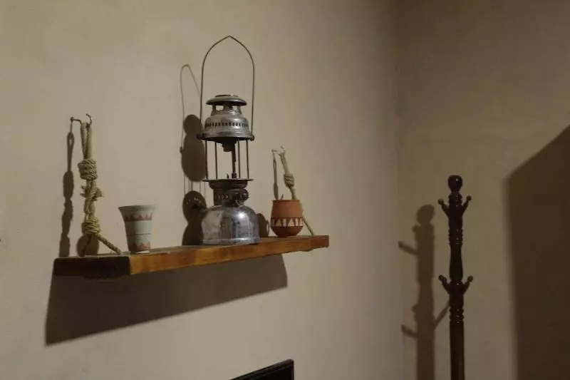 هتل Oak Tree Castle Hostel