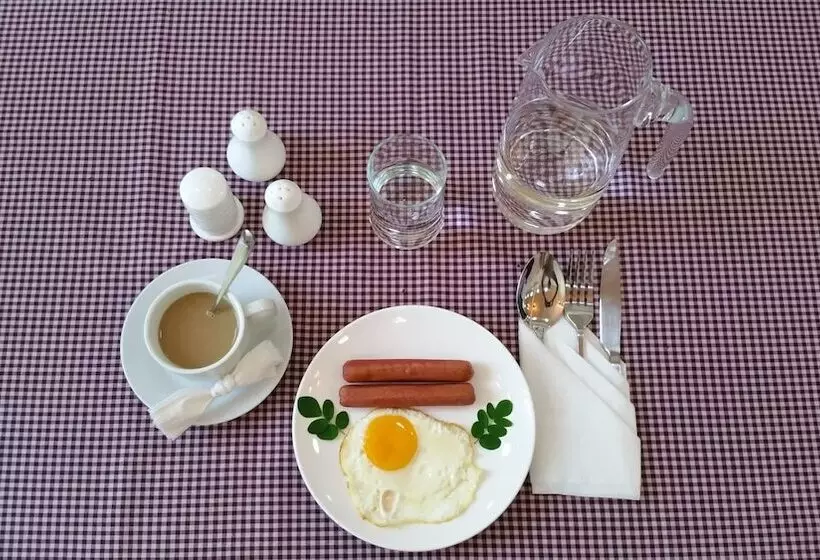 هتل Sevinex Inn