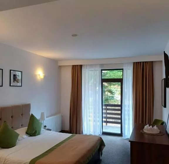 تختخواب و صبحانه Apartamente Private A&l View