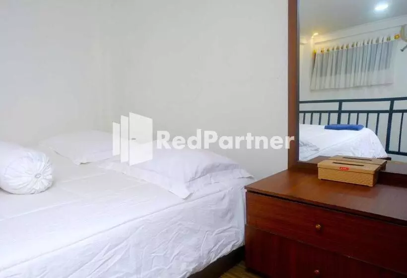 ホテル Guest House Bibong Makassar Mitra Reddoorz