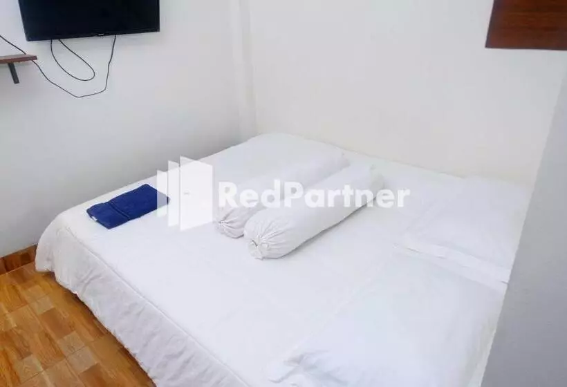 ホテル Guest House Bibong Makassar Mitra Reddoorz