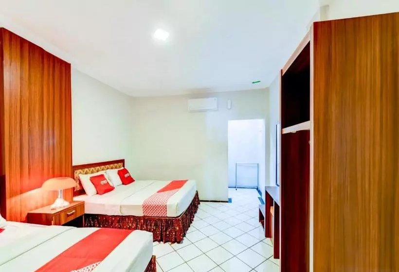 Hotel Oyo 90385  Cadaka