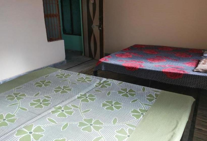 Hotel Spot On 73721 Sunitraj Palace