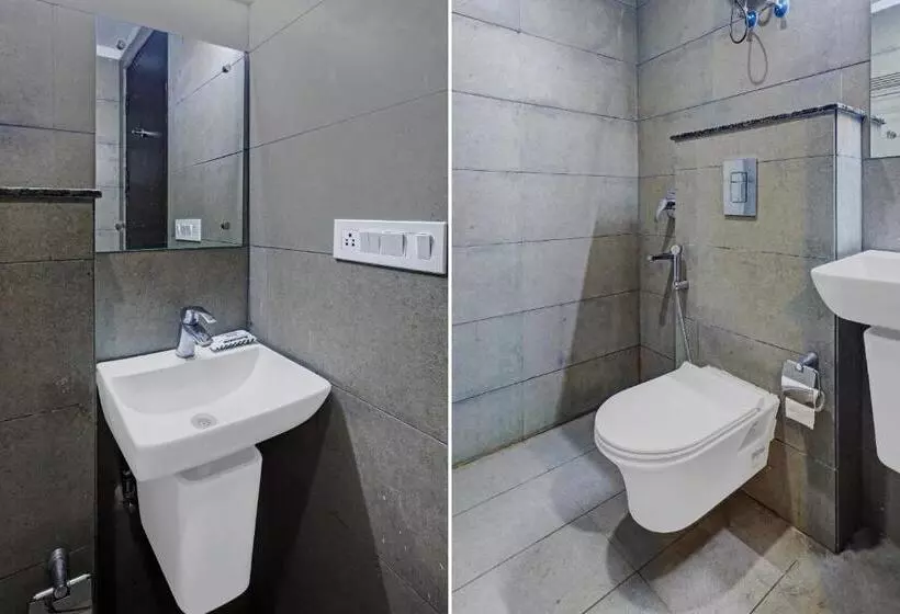 ホテル Super Townhouse Tipsyy Near Bestech Central Square Mall