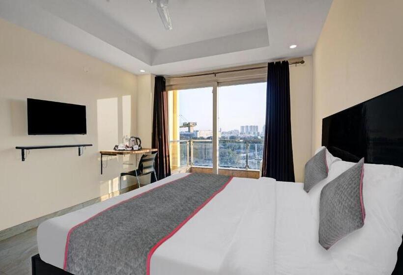 酒店 Super Townhouse Tipsyy Near Bestech Central Square Mall