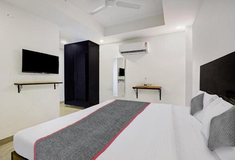 酒店 Super Townhouse Tipsyy Near Bestech Central Square Mall