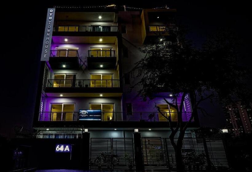 酒店 Super Townhouse Tipsyy Near Bestech Central Square Mall