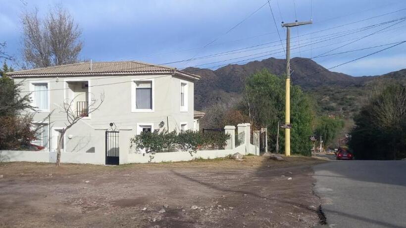 La Paula Bed & Breakfast