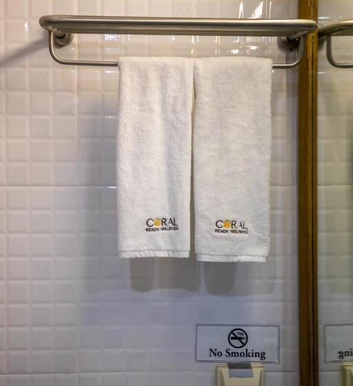 پانسیون Coral Beach Maldives