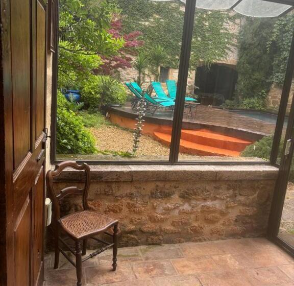 ベッドアンドブレックファースト La Maison Du Barry   Piscine   Billard   10 Personnes