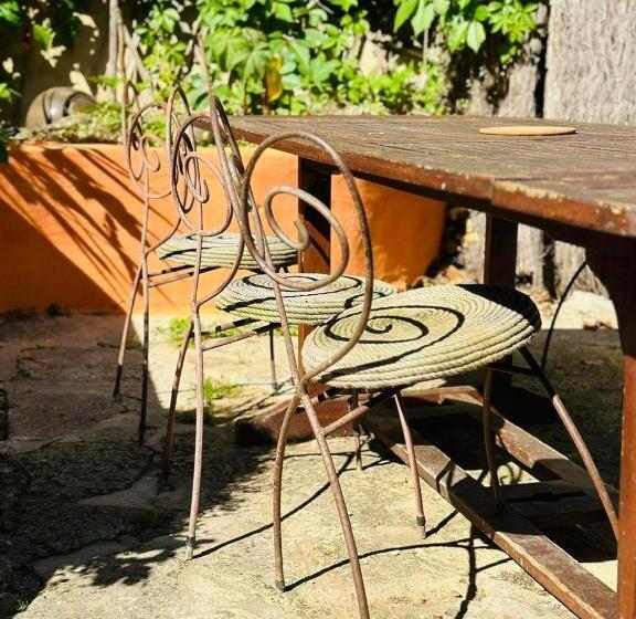 ベッドアンドブレックファースト La Maison Du Barry   Piscine   Billard   10 Personnes