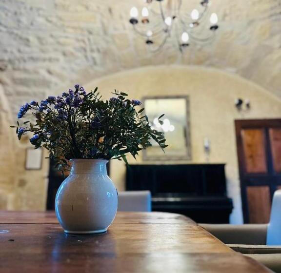 ベッドアンドブレックファースト La Maison Du Barry   Piscine   Billard   10 Personnes