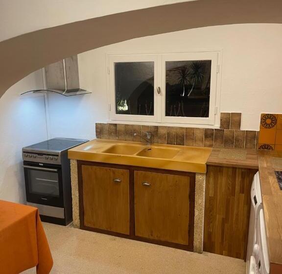 ベッドアンドブレックファースト La Maison Du Barry   Piscine   Billard   10 Personnes