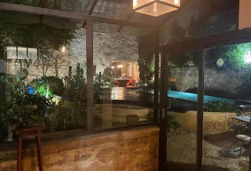 ベッドアンドブレックファースト La Maison Du Barry Piscine Billard 10 Personnes