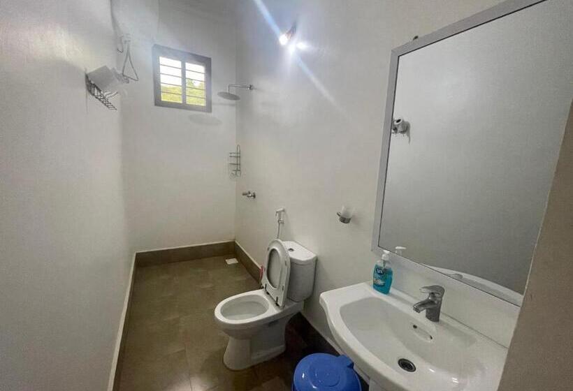 Bed & Breakfast Savi House Nungwi