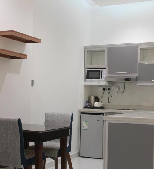 Отель Five Season