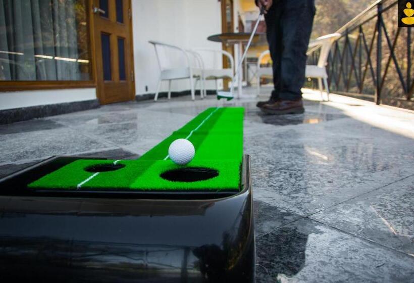 בית מלון כפרי Livingstone 3bhk Cottage Kasauli