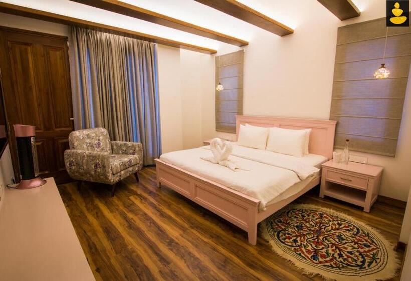 בית מלון כפרי Livingstone 3bhk Cottage Kasauli