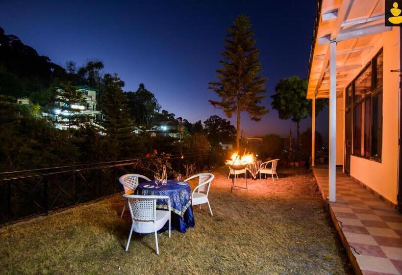 בית מלון כפרי Livingstone 3bhk Cottage Kasauli