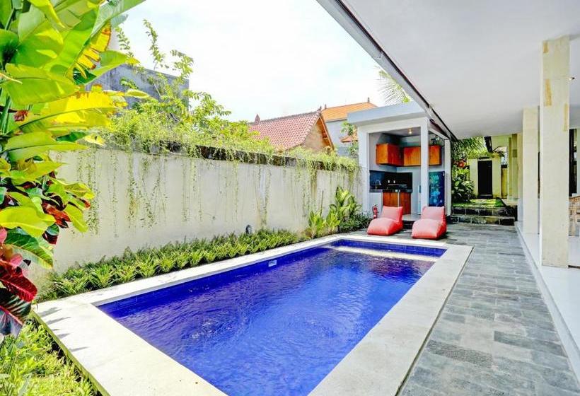 호텔 Oyo 90337 Wiguna Homestay