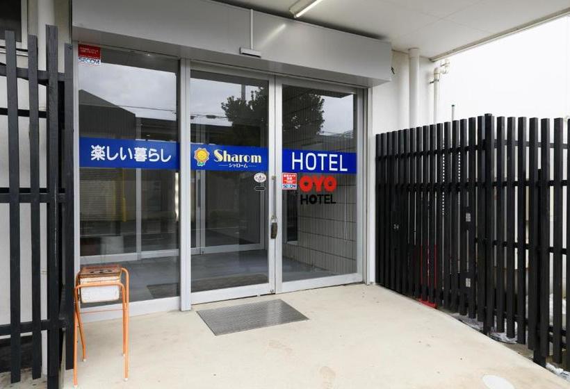 בית מלון כפרי Oyo  Sharom