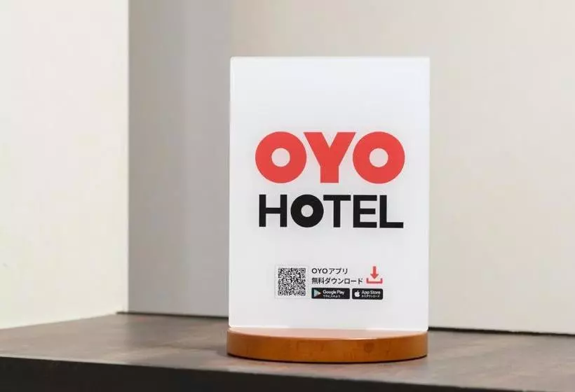 ホテル Oyo Sharom