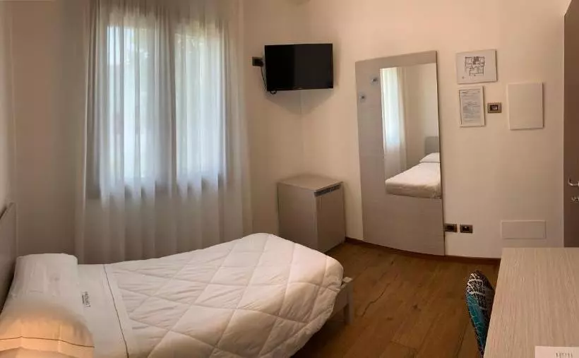 پانسیون Locanda L'officina