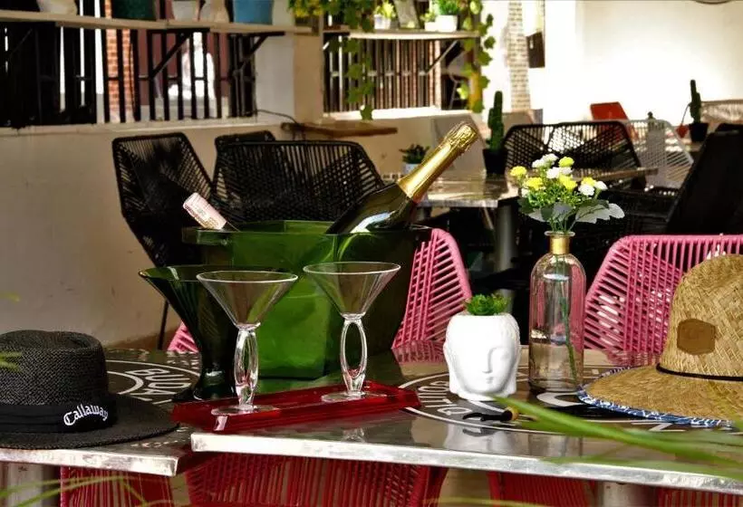 ホテル Boutique Budapez