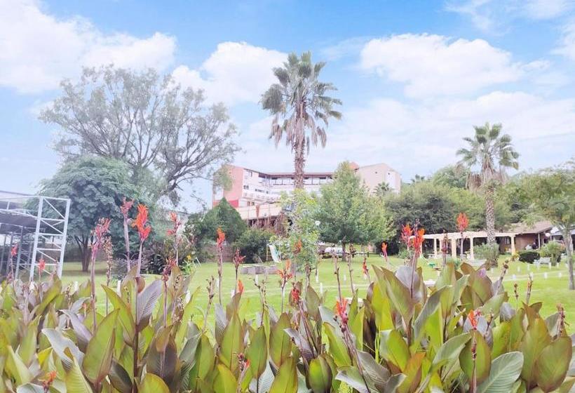 Capri Hotel Y Cabañas By Cph