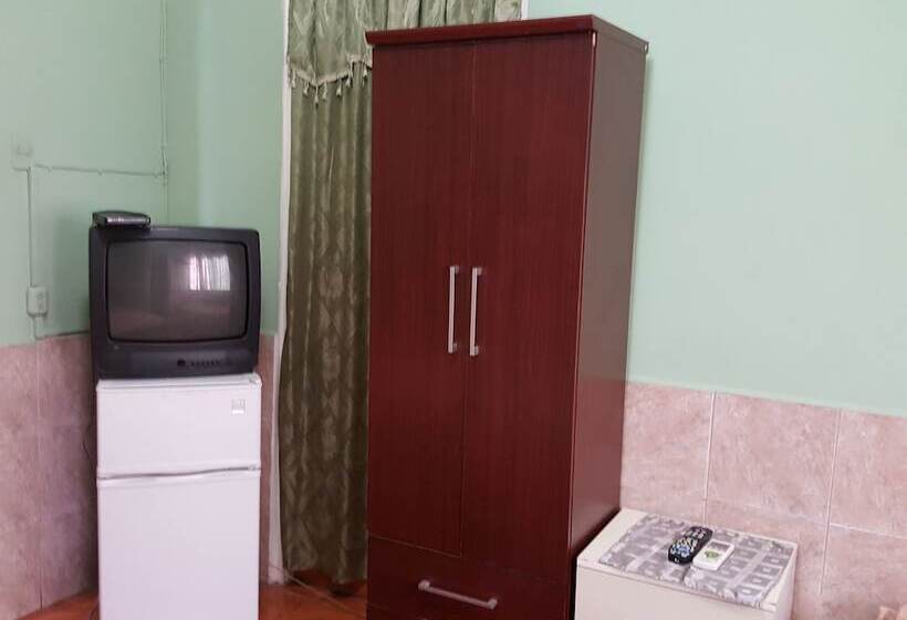 پانسیون Caribbean Tourist Villa Guest House