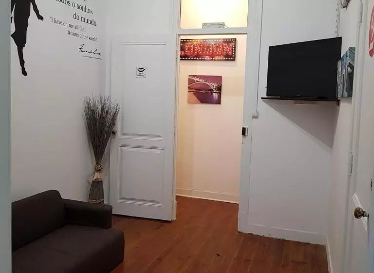 7 Luz Hostel